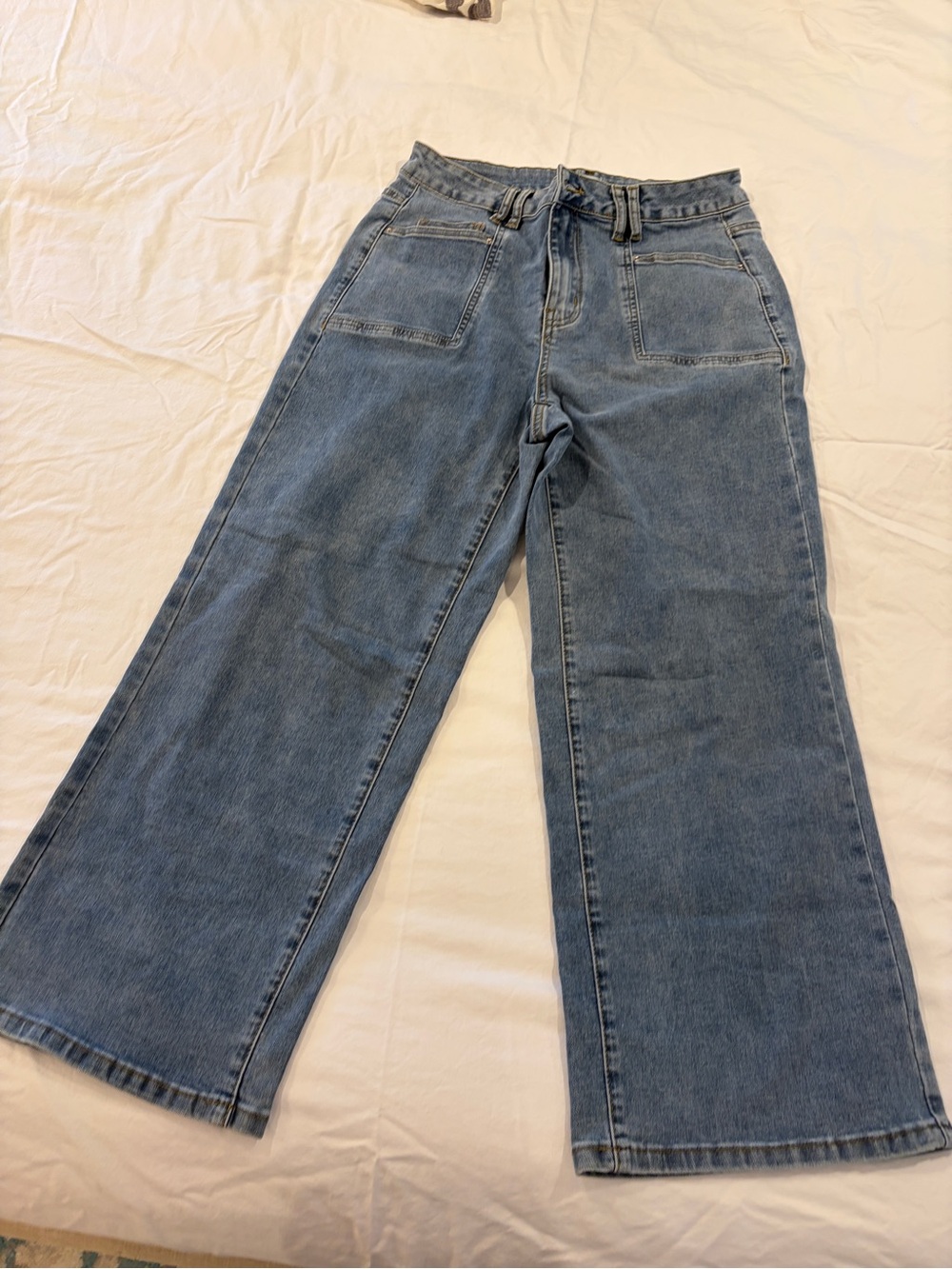 High-Rise Wide-Leg Jeans in Medium Blue Denim